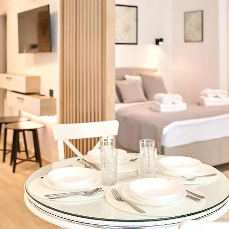 The Point In Infinity Spa&pools - Parking 公寓