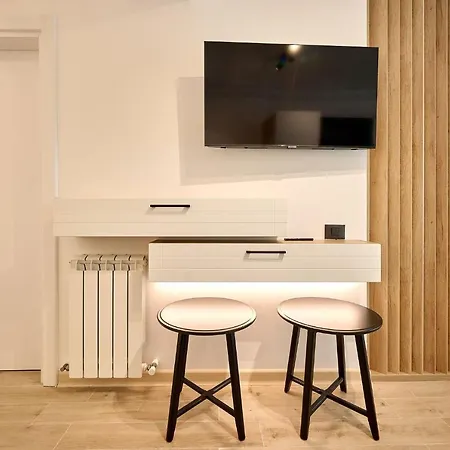 アパート The Point In Infinity Spa&pools - Parking ママイア