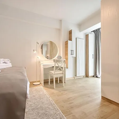 The Point In Infinity Spa&pools - Parking 公寓 马马亚