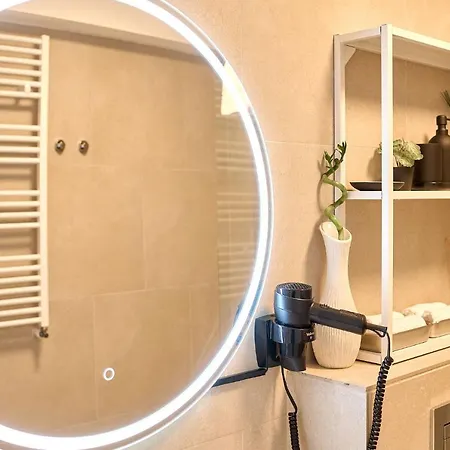 アパート The Point In Infinity Spa&pools - Parking