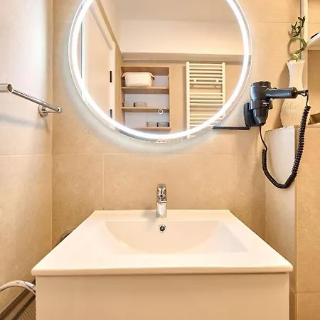 アパート The Point In Infinity Spa&pools - Parking