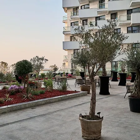 The Point In Infinity Spa&pools - Parking 公寓 *