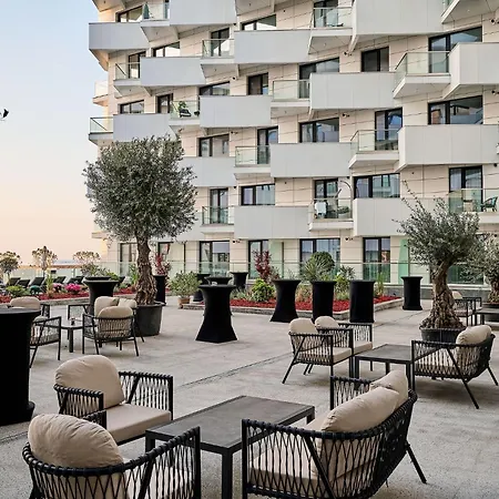 アパート The Point In Infinity Spa&pools - Parking ママイア